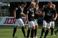 九游体育 - 姆巴佩焦点对战，JackeyLove与40激战中国队分钟，出色防守胜负难料！