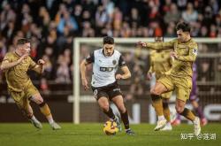 九游体育 -转会期皇家社会完成体检：西甲节点到来，压力陡增，更衣室氛围转暖(西甲转会完整版)